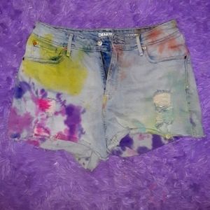 Tye dye high rise jean shorts 10